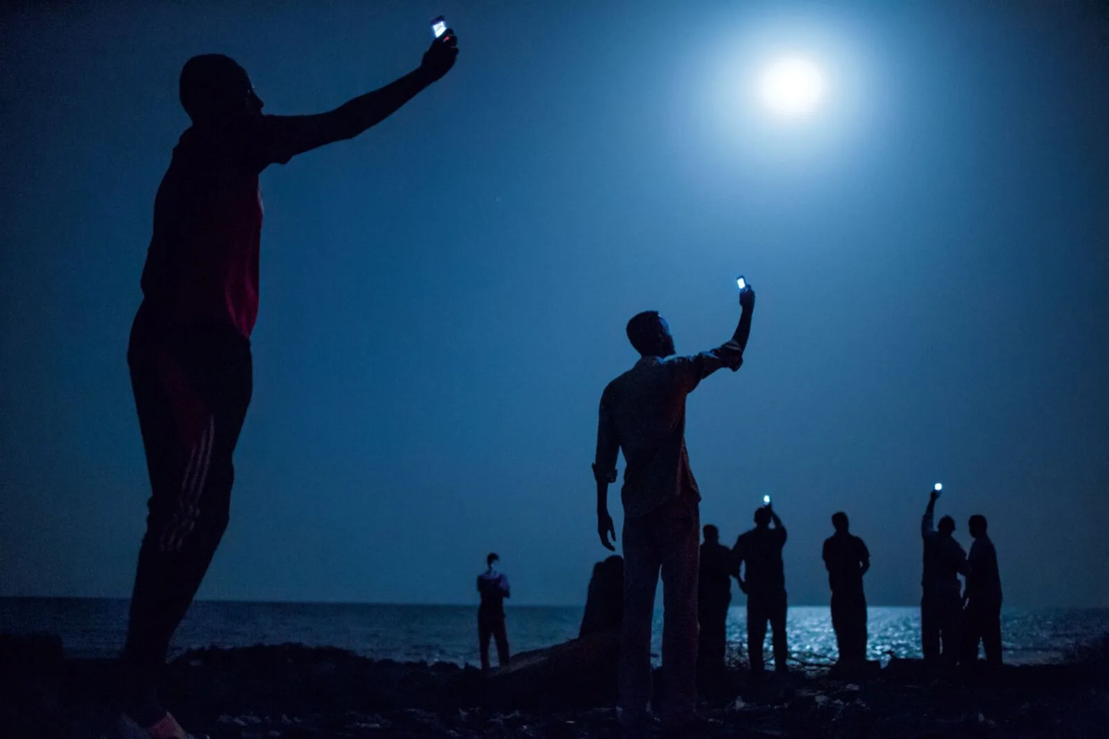 Kirjamees rännuteel koos migrantidega